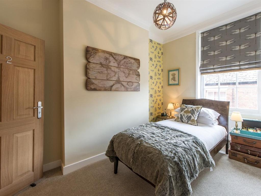 Darwin'S Townhouse Bed and Breakfast Shrewsbury Rum bild