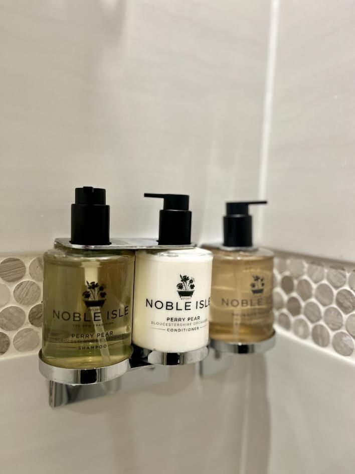 Darwin'S Townhouse Bed and Breakfast Shrewsbury Rum bild Noble Isle products